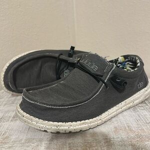 Hey Dude, Size 9, Color Gray